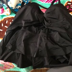 Excellent used condition Torrid size 5 black swim top